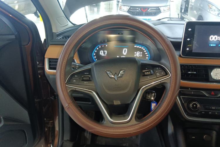 Used Wuling Hongguang S3 2019 1.5L Manual Luxury Model China VI Standard Steering Wheel