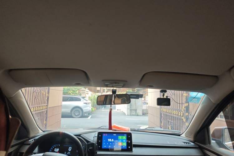 Used Wuling Hongguang S3 2019 1.5L Manual Comfort Model China VI Standard Headliner