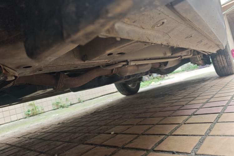 Used Wuling Hongguang S3 2019 1.5L Manual Comfort Model China VI Standard Chassis Front Left