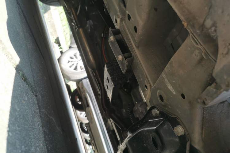 Used Wuling Hongguang S3 2019 1.5L Manual Comfort Model China VI Standard Chassis Front Right