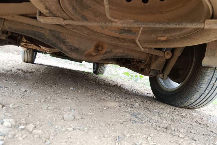 Used Wuling Hongguang S3 2019 1.5L Manual Standard Version China VI Standard Chassis Rear