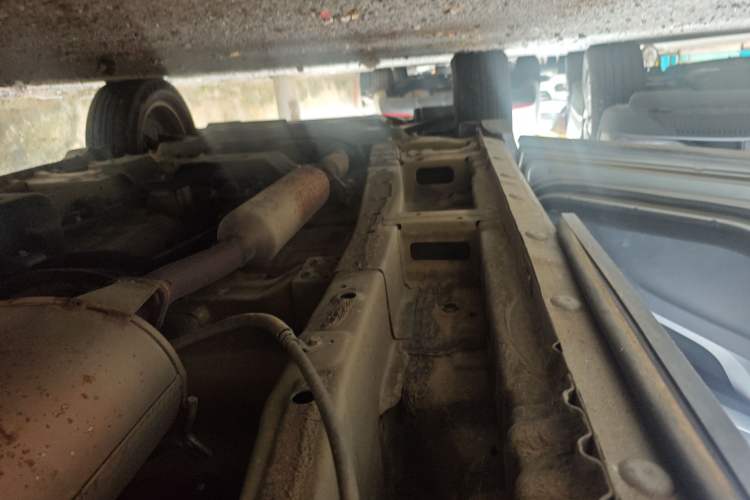 Used Wuling Hongguang S3 2019 1.5L Manual Standard Version China VI Standard Chassis Rear Left