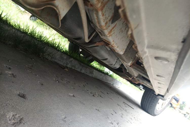 Used Wuling Hongguang S3 2019 1.5L Manual Comfort Model China VI Standard Chassis Rear Right