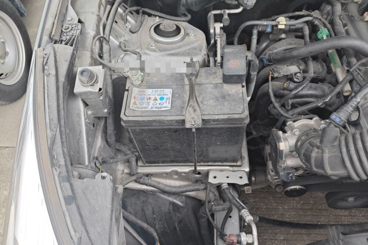 Used Wuling Hongguang S3 2019 1.5L Manual Standard Version China VI Standard Engine Bay Right