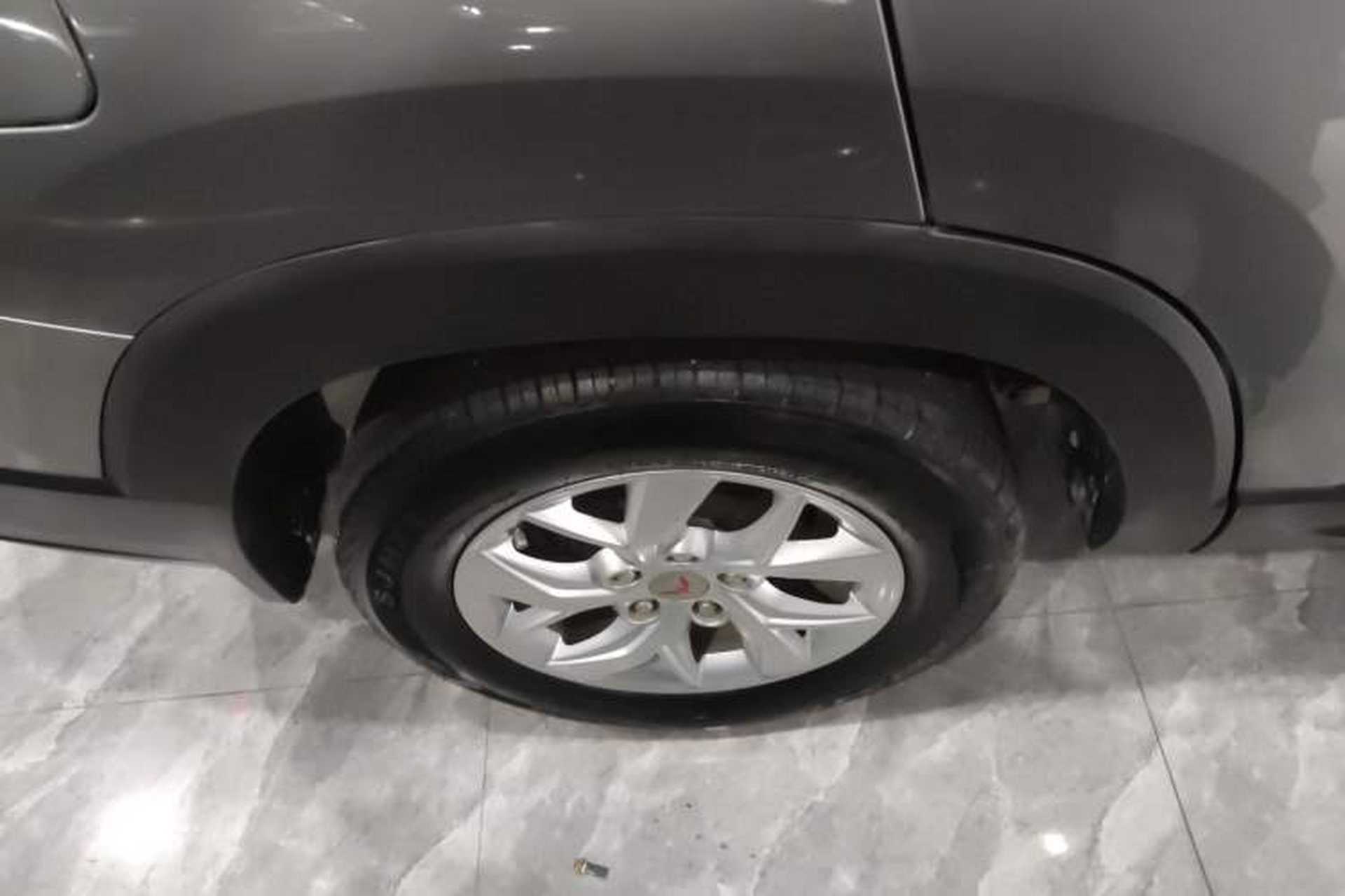 Used Wuling Hongguang S3 2019 1.5L Manual Standard Version China VI Standard Exterior 5