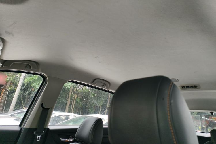 Used Wuling Hongguang S3 2019 Automatic Clutch Version 1.5L Manual Comfort Model China V Standard Headliner