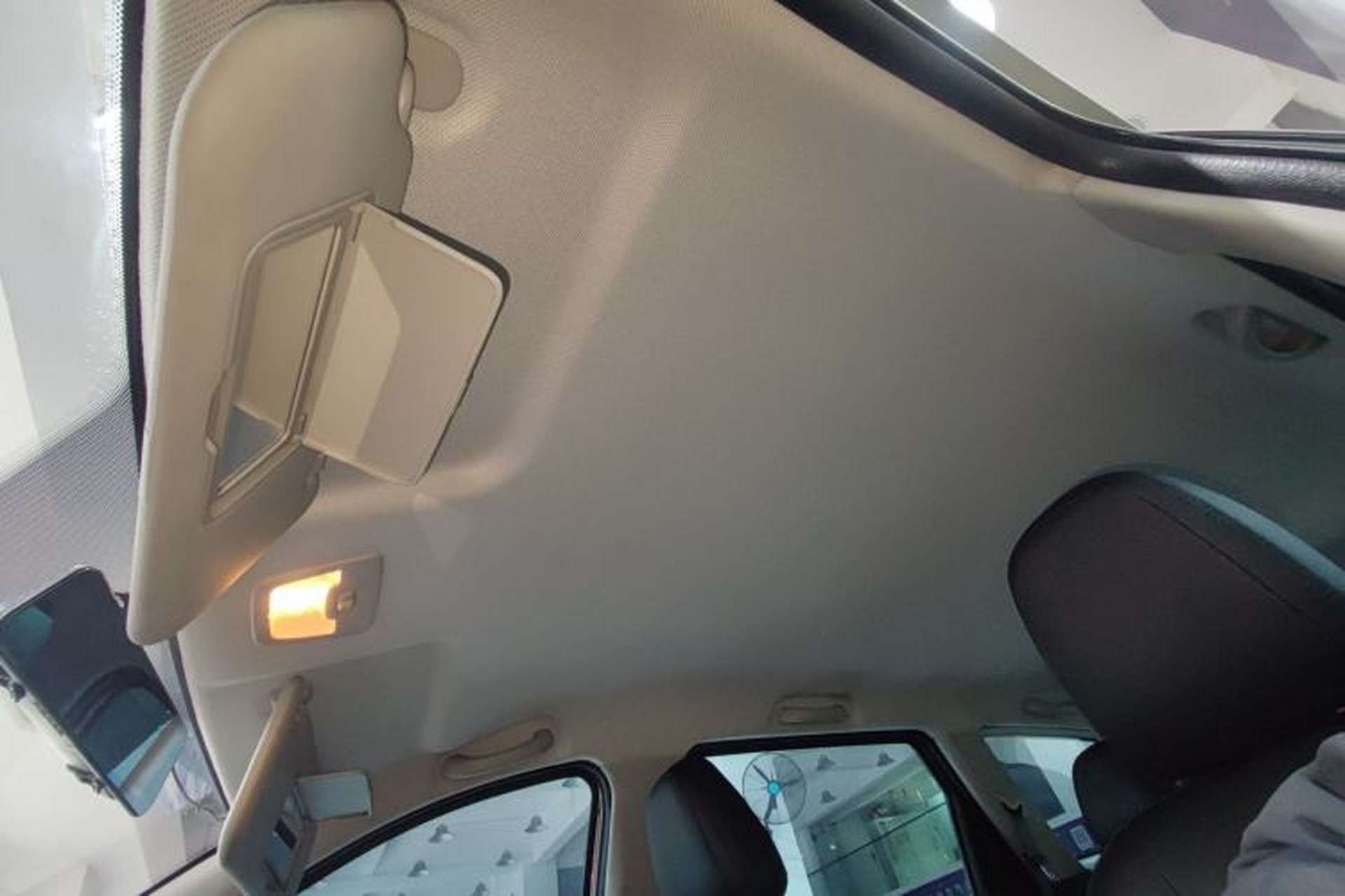 Used Wuling Hongguang S3 2019 1.5L Manual Standard Version China VI Standard Headliner