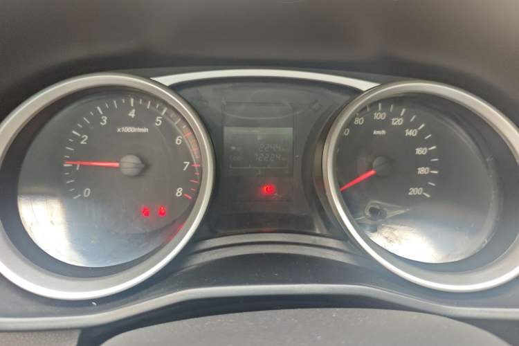 Used Wuling Hongguang S3 2019 1.5L Manual Standard Version China VI Standard Instrument Cluster