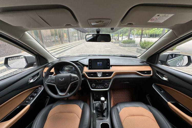 Used Wuling Hongguang S3 2019 1.5L Manual Luxury Model China VI Standard Interior 1