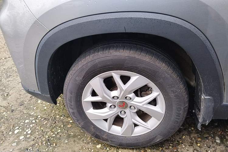 Used Wuling Hongguang S3 2019 1.5L Manual Comfort Model China VI Standard Left Front Wheel Hub