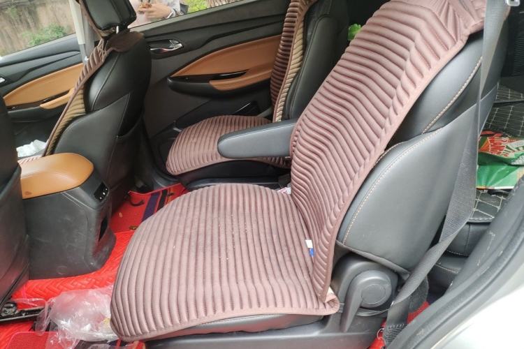 Used Wuling Hongguang S3 2019 1.5L Manual Luxury Model China VI Standard Left Rear Seat