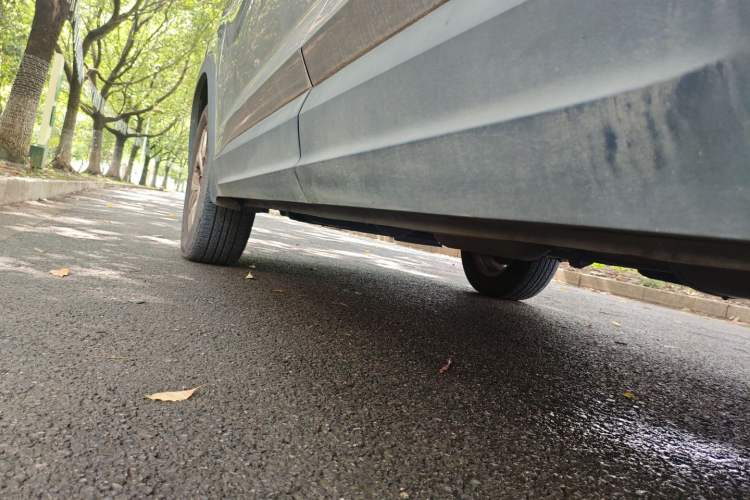 Used Wuling Hongguang S3 2019 1.5T Manual Comfort Edition China VI Standard Left Side Sill