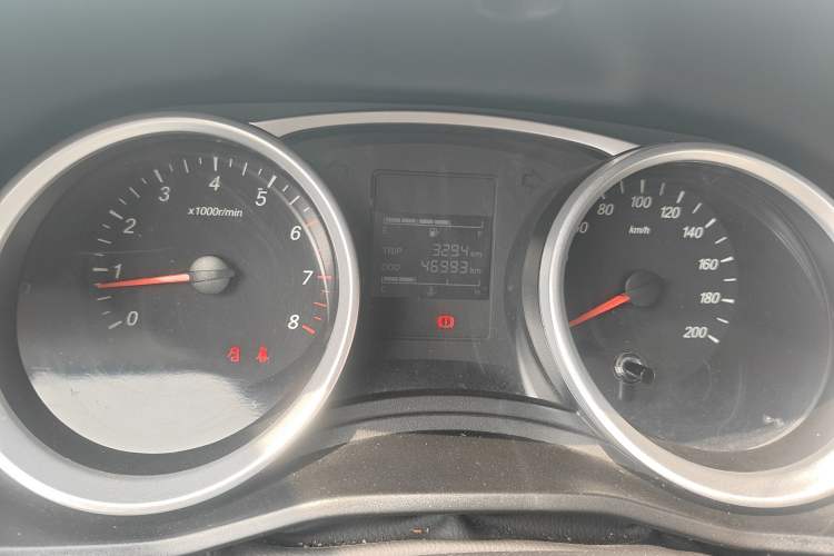 Used Wuling Hongguang S3 2019 1.5L Manual Standard Version China VI Standard Odometer Close Up