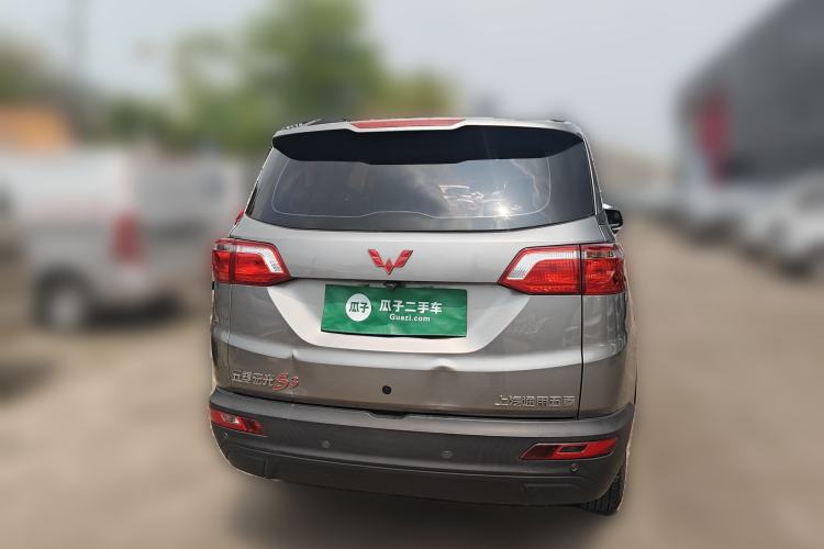 Used Wuling Hongguang S3 2019 1.5L Manual Standard Version China VI Standard Rear