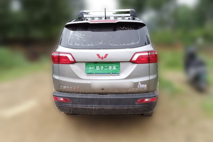 Used Wuling Hongguang S3 2019 1.5L Manual Standard Version China VI Standard Rear