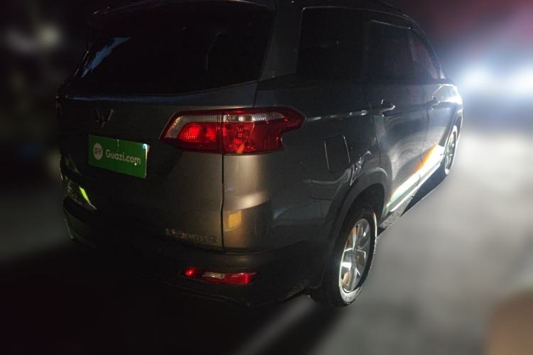 Used Wuling Hongguang S3 2019 1.5L Manual Standard Version China VI Standard Rear Right 45 Deg