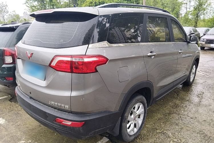 Used Wuling Hongguang S3 2019 1.5L Manual Comfort Model China VI Standard Rear Right 45 Deg