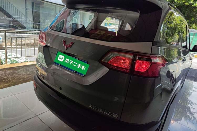 Used Wuling Hongguang S3 2019 1.5L Manual Standard Version China VI Standard Rear