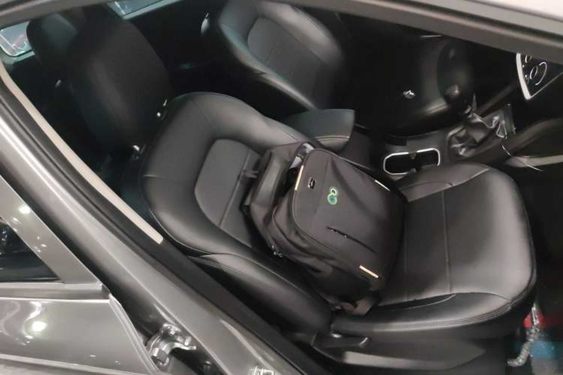 Used Wuling Hongguang S3 2019 1.5L Manual Standard Version China VI Standard Right Front Seat