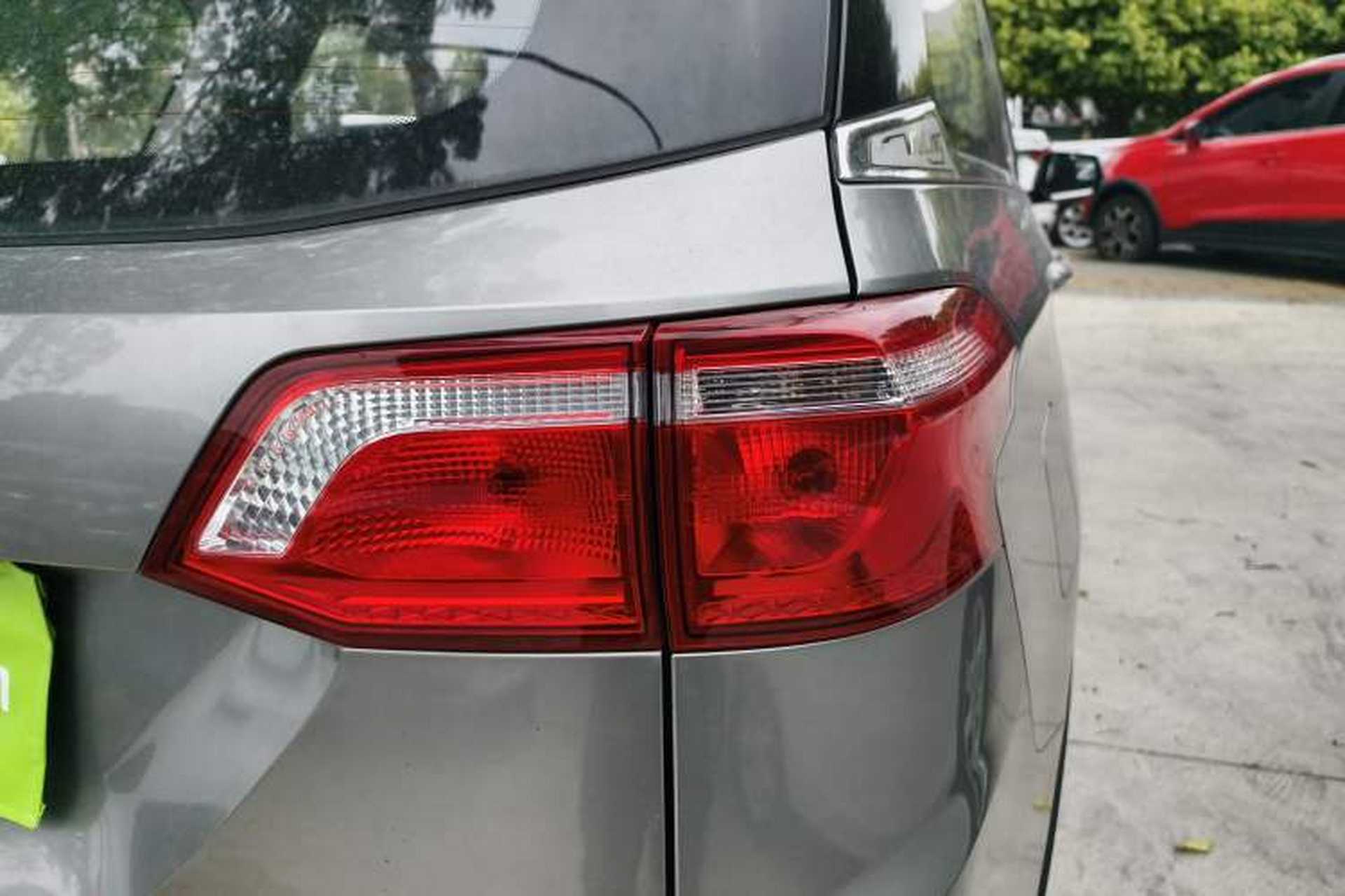 Used Wuling Hongguang S3 2019 Automatic Clutch Version 1.5L Manual Comfort Model China V Standard Right Rear Taillight