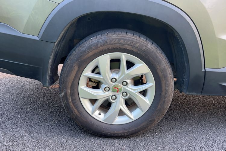 Used Wuling Hongguang S3 2019 1.5L Manual Luxury Model China VI Standard Right Rear Wheel Hub