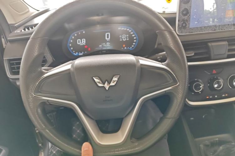 Used Wuling Hongguang S3 2019 1.5L Manual Comfort Model China VI Standard Steering Wheel