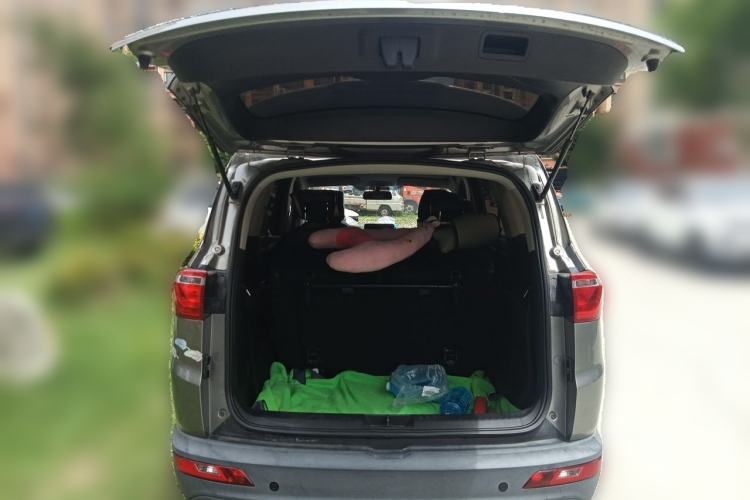 Used Wuling Hongguang S3 2019 1.5L Manual Comfort Model China VI Standard Trunk