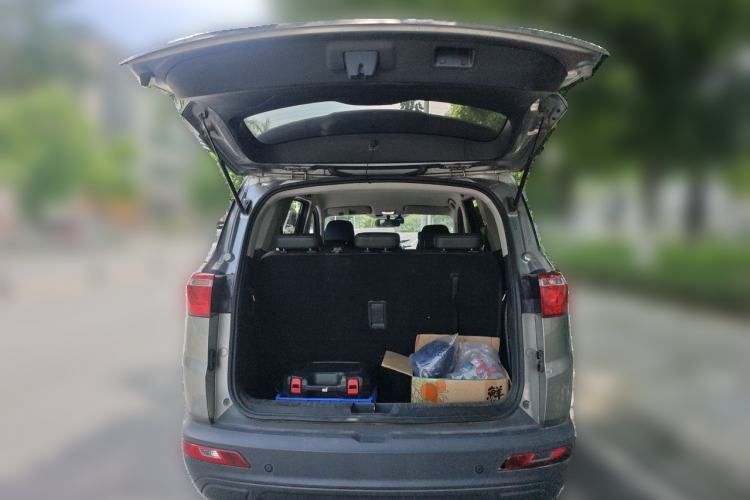 Used Wuling Hongguang S3 2019 1.5L Manual Comfort Model China VI Standard Trunk