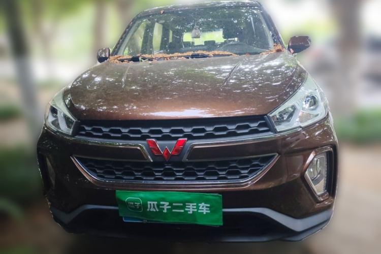 Used Wuling Hongguang S3 2019 1.5L Manual Luxury Model China VI Standard Front