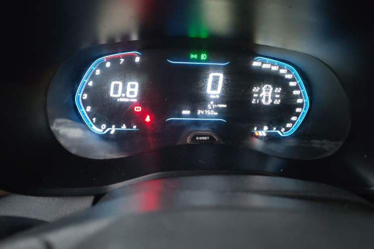 Used Wuling Hongguang S3 2019 1.5L Manual Luxury Model China VI Standard Instrument Cluster