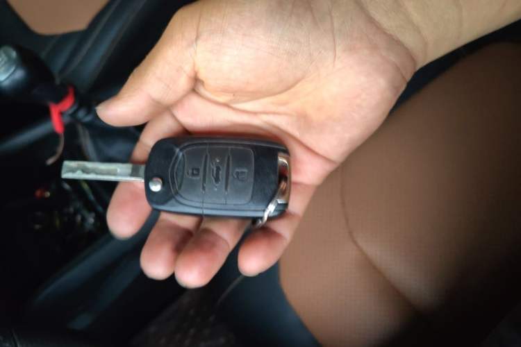 Used Wuling Hongguang S3 2019 1.5L Manual Luxury Model China VI Standard Vehicle Key