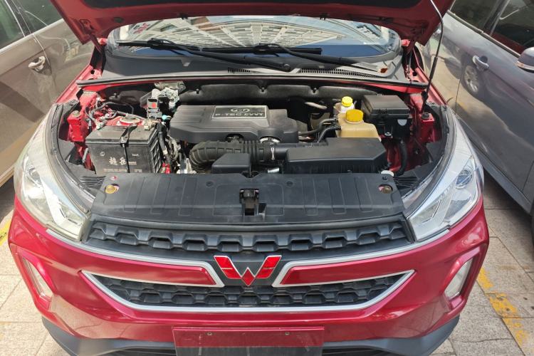 Used Wuling Hongguang S3 2019 Automatic Clutch Version 1.5L Manual Comfort Model China V Standard Engine Bay