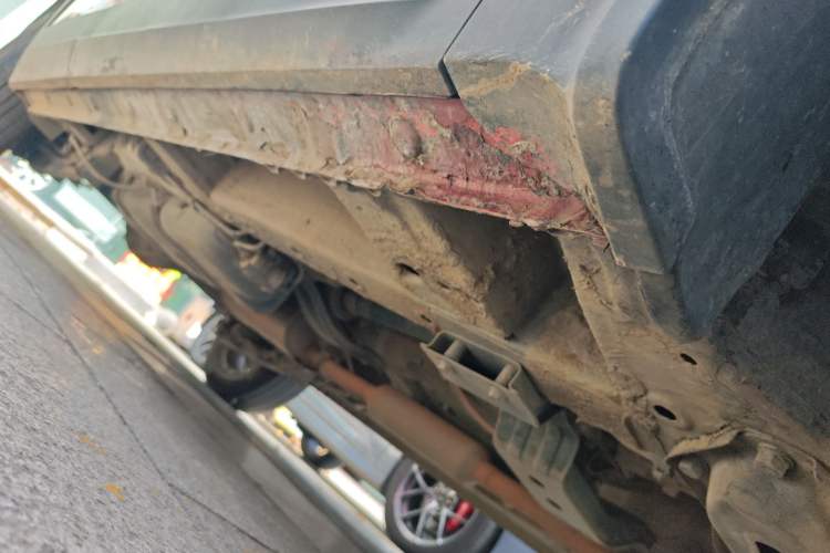 Used Wuling Hongguang S3 2019 Automatic Clutch Version 1.5L Manual Comfort Model China V Standard Right Side Sill