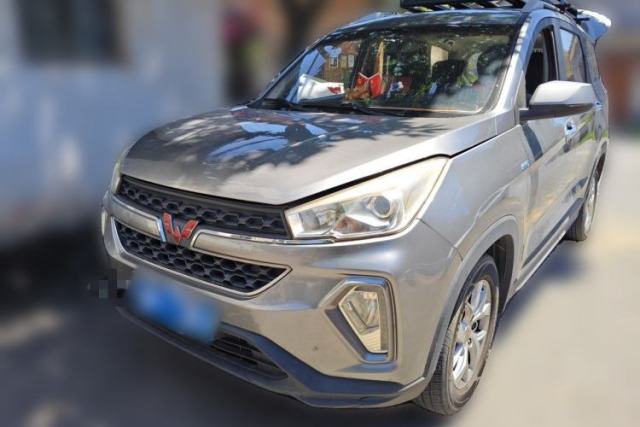 Used Wuling Hongguang S3 2019 1.5T Manual Luxury Model China VI Standard
