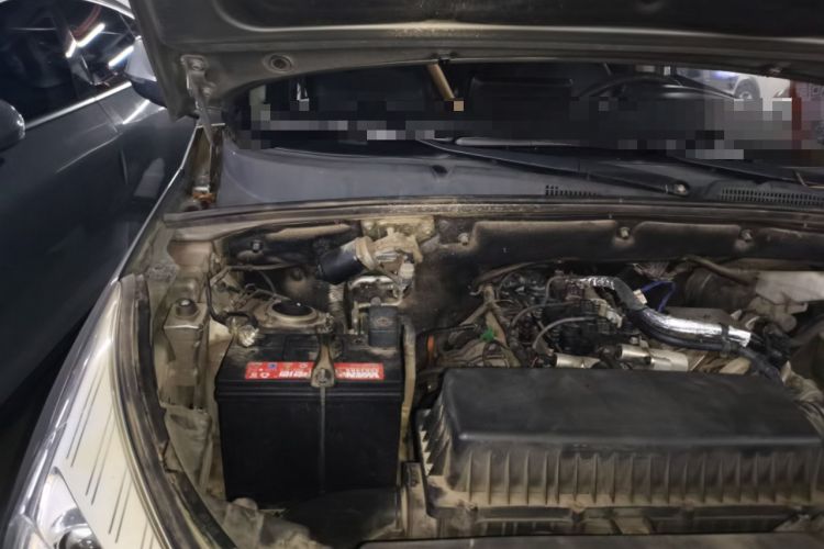 Used Wuling Hongguang S3 2019 1.5T Manual Comfort Edition China VI Standard Engine Bay Right