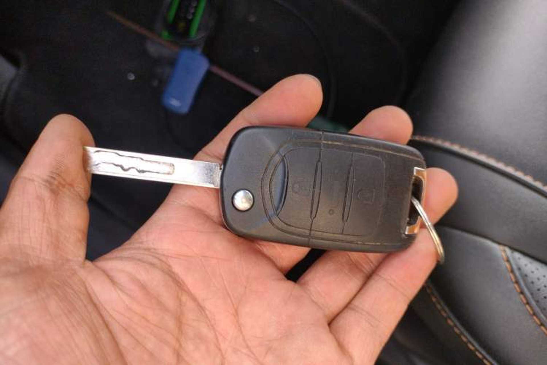 Used Wuling Hongguang S3 2019 1.5L Manual Comfort Model China VI Standard Vehicle Key