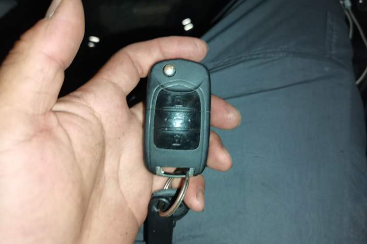 Used Wuling Hongguang S3 2019 1.5T Manual Comfort Edition China VI Standard Vehicle Key