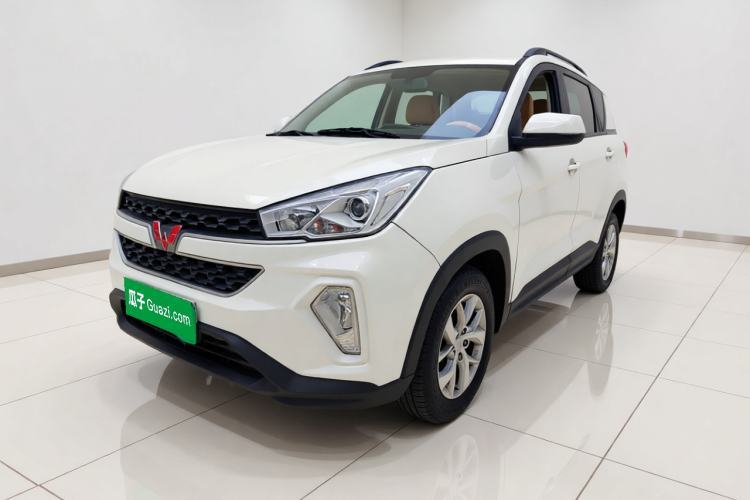 Wuling Hongguang S3 2019 1.5L Manual Comfort Model China VI Standard usado Guazi used car, China used car export, Used car for sale, Used cars, Cheapest cars for sale