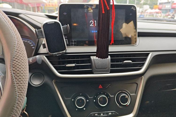 Used Wuling Hongguang S3 2019 1.5L Manual Comfort Model China VI Standard Audio And AC Panel