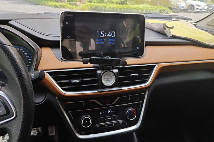 Used Wuling Hongguang S3 2019 1.5L Manual Luxury Model China VI Standard Audio And AC Panel