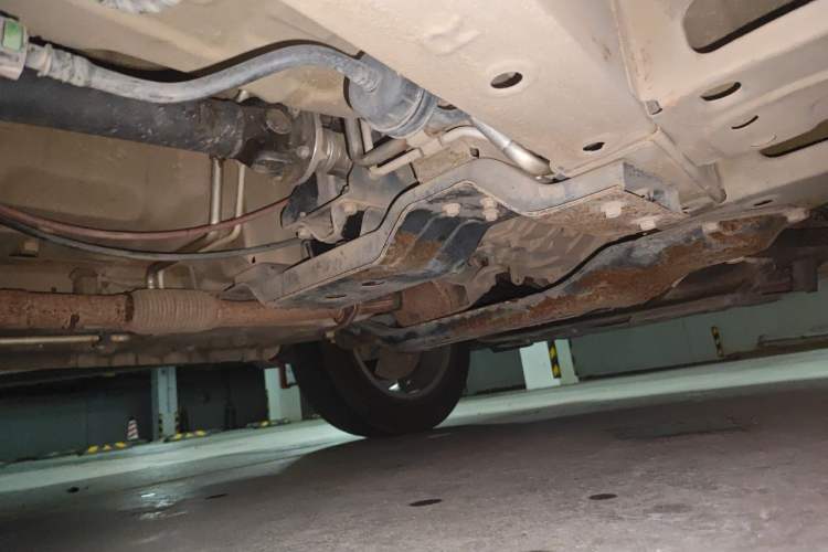 Used Wuling Hongguang S3 2019 1.5L Manual Luxury Model China VI Standard Chassis Front Right