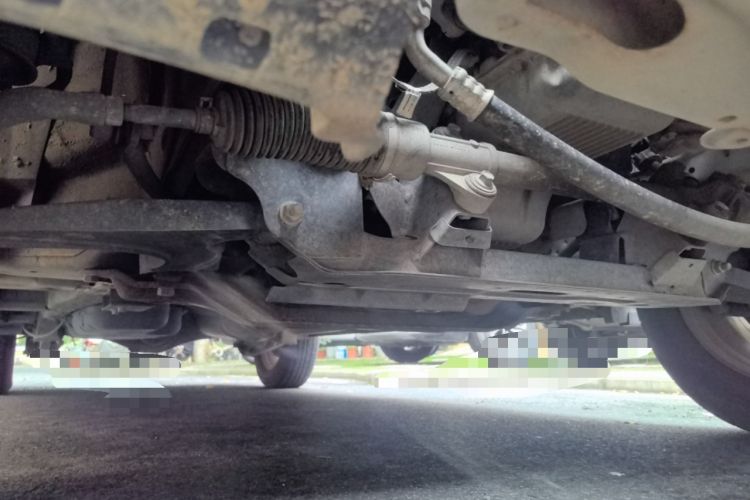 Used Wuling Hongguang S3 2019 1.5L Manual Standard Version China VI Standard Chassis Front Right