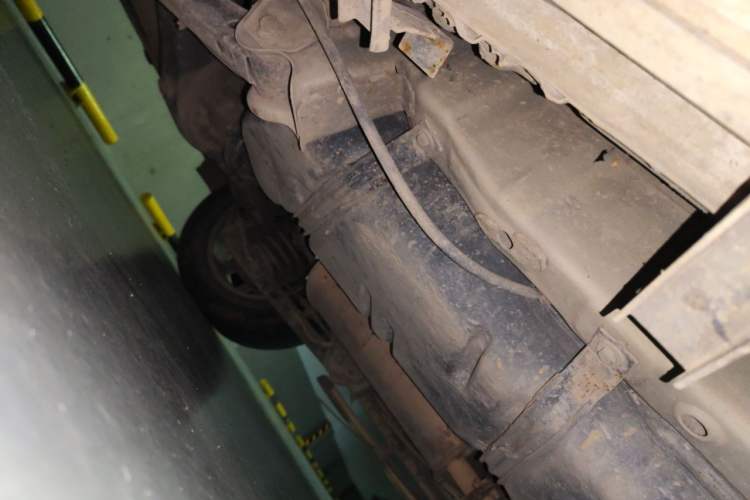 Used Wuling Hongguang S3 2019 1.5L Manual Standard Version China VI Standard Chassis Front Right