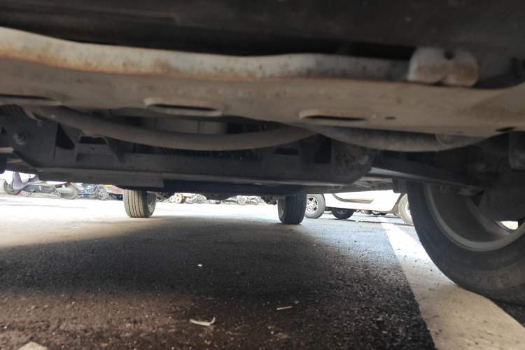 Used Wuling Hongguang S3 2019 1.5L Manual Standard Version China VI Standard Chassis Front