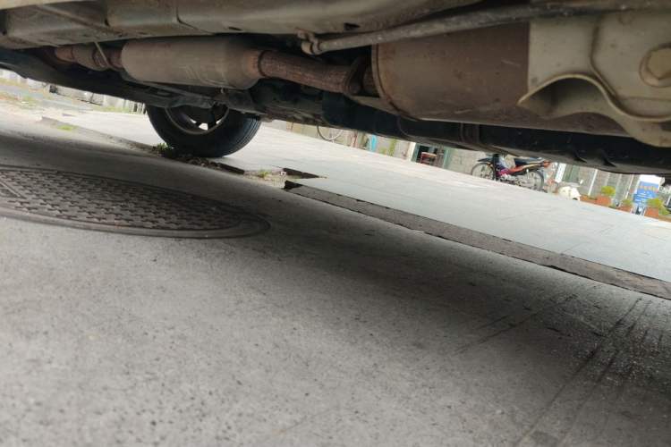 Used Wuling Hongguang S3 2019 1.5L Manual Standard Version China VI Standard Chassis Rear Left
