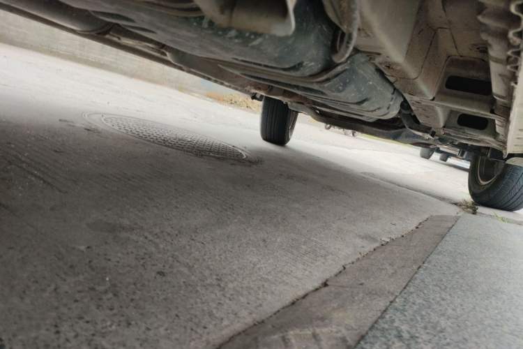Used Wuling Hongguang S3 2019 1.5L Manual Standard Version China VI Standard Chassis Rear Right