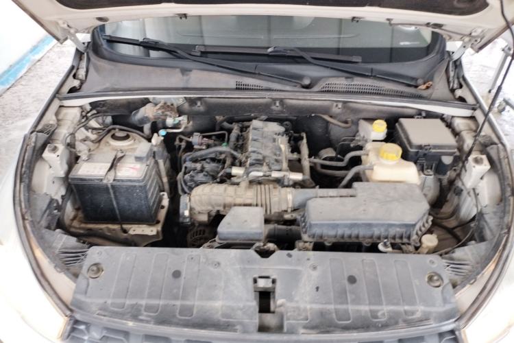 Used Wuling Hongguang S3 2019 Automatic Clutch Version 1.5L Manual Comfort Model China V Standard Engine Bay