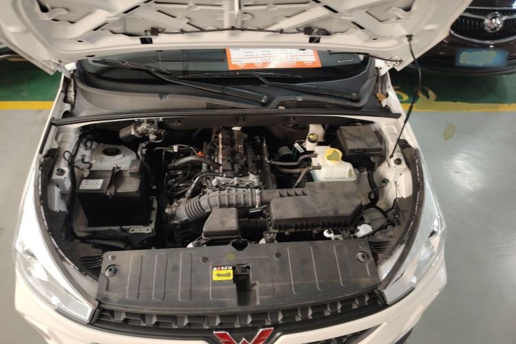 Used Wuling Hongguang S3 2019 1.5T Manual Standard Version China VI Engine Bay