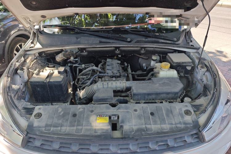 Used Wuling Hongguang S3 2019 1.5L Manual Comfort Model China VI Standard Engine Bay