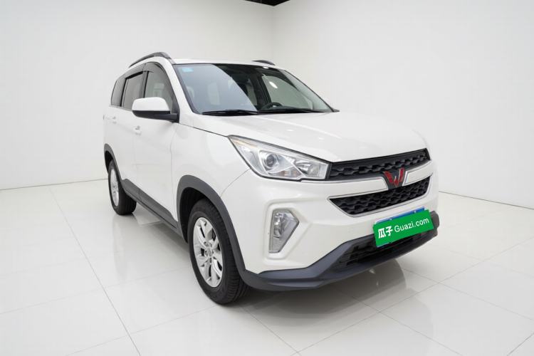 Used Wuling Hongguang S3 2019 1.5L Manual Comfort Model China VI Standard Exterior 1